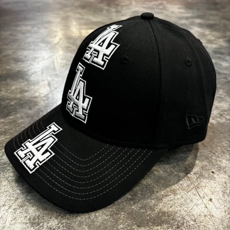 USA買付　New Era LA Multi Logo 9FORTY Cap - Black  NEWERA-70