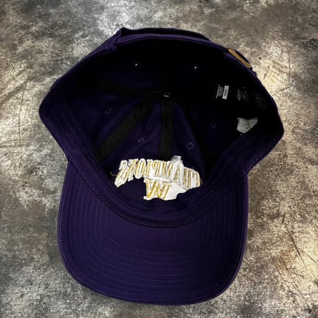 USA買付　WASHINGTON HUSKIES 2024 ALLSTATE SUGAR BOWL CHAMPIONS    purple  US-70