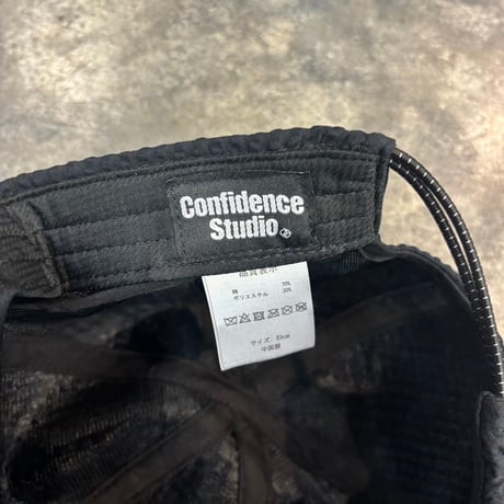 Round Cap  confidence studio BLACK J-01