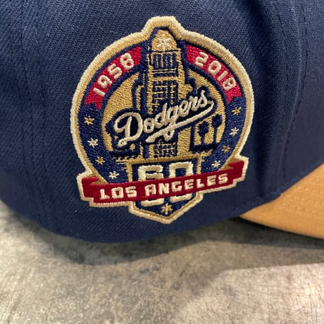 日本未発売モデル  Mitchell &Ness Los AngelesDodgers カーブバイザー NAVY/CAMEL  M-09