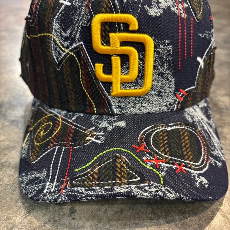 USA買付 San Diego Padres 'Running Stitch' 9FORTY A-Frame Snapback NEWERA -46