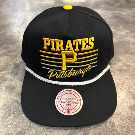 日本未発売モデル  Pittsburgh Pirates Mitchell & Ness Black Radiant Lines  BLACK M-24