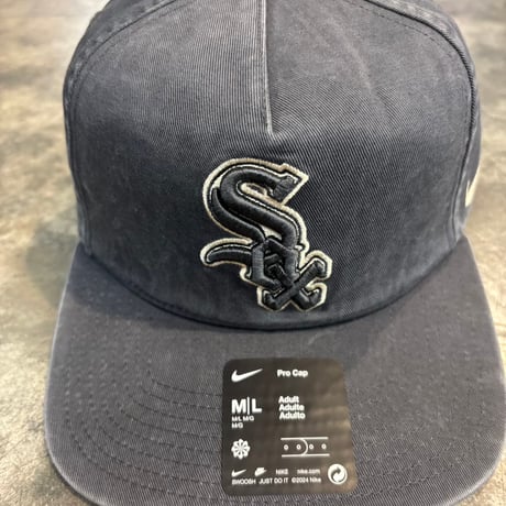 USA買付 Chicago white sox Nike Monotone Pro Adjustable Hat - Anthracite N-194