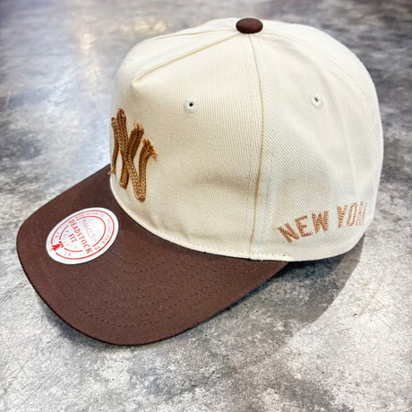 USA買付Mitchell & Ness Deadstock Fit New York Yankees Rope Logo Snapback Cap M-33