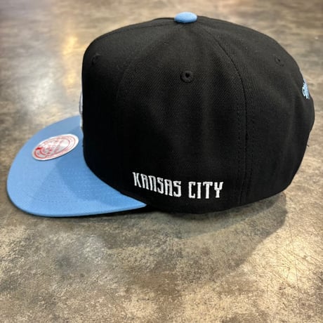 USA買付Sporting Kansas City Mitchell & Ness Throwback Logo Snapback Hat - Black  M-27