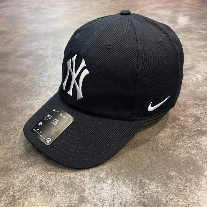 日本未発売モデル NIKE×NEW YORK YANKEES Club CAP カラー/BL 日本未発売モデル NIKE×NEW YORK YANKEES Club CAP カラー/BL