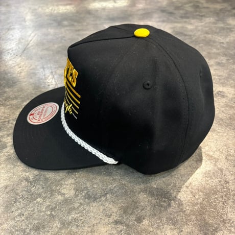 日本未発売モデル  Pittsburgh Pirates Mitchell & Ness Black Radiant Lines  BLACK M-24