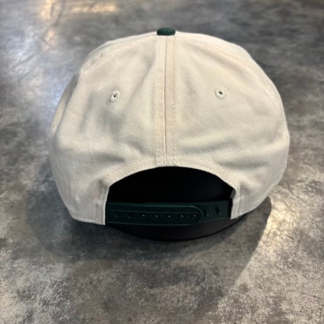 USA買付 Mountain Dew Retro Golfer Snapback Hat - Cream　US-52