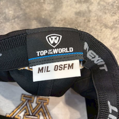 USA買付　University of MinnesotaMinnesota Golden GophersTop of the World Reflex Flex Hat - Orange US-40