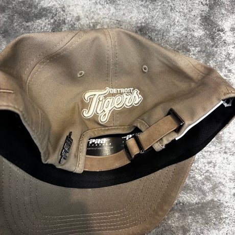 USA買付　Detroit Tigers 'Multicolor Logos' Pro Pinch Strapback USA-58