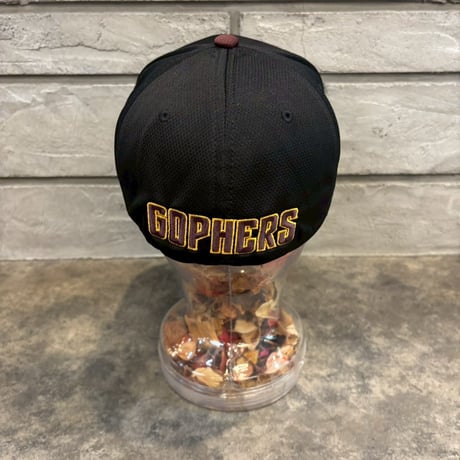 USA買付　University of MinnesotaMinnesota Golden GophersTop of the World Reflex Flex Hat - Orange US-40