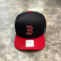 日本未発売モデル  NIKE× Boston Red Sox　TOW TONE NAVY/RED　NIKE PRO DEEP  カーブバイザー N-97