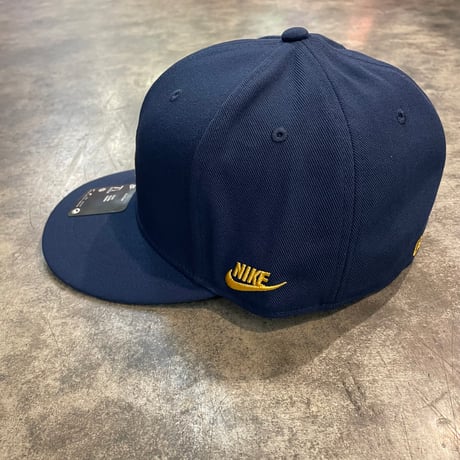 日本未発売モデル  NIKE X WEST VIRGINIA MOUNTAINEERS  -NAVY  7/2159.6cm N-117