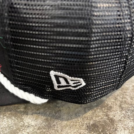 USA買付  NEW YORK YANKEES GUMMY GOLFER TRUCKER CAP BLACK　NEWERA -91