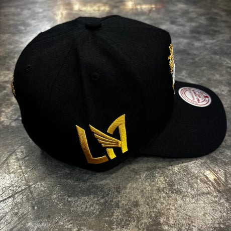 USA買付  LAFC Mitchell & Ness Playmaker Pro Pinch Snapback Hat - Black    M-30