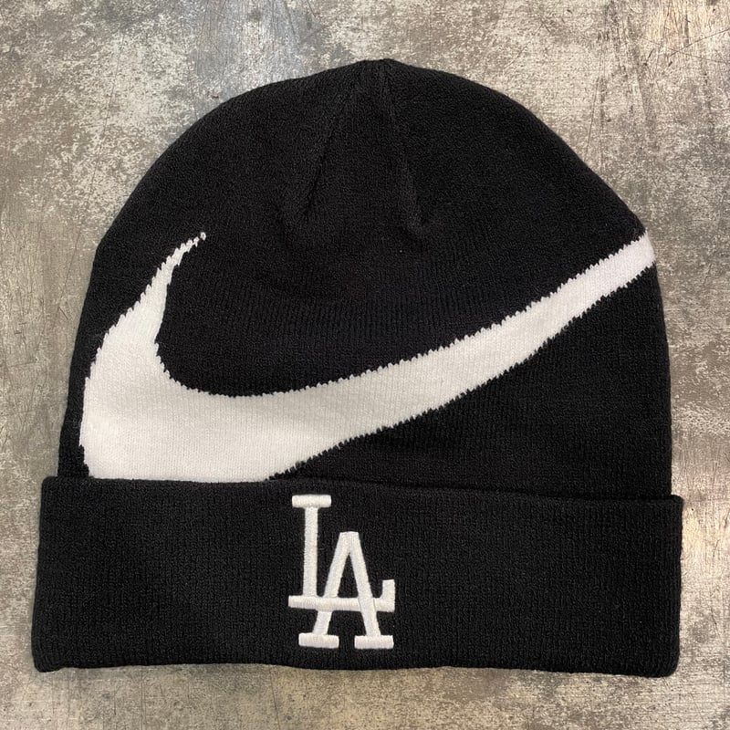 【新品】シカゴ カブス ナイキ スウッシュ ピーク カフ ニット帽 ポンポン付き 日本未発売モデル NIKE×LOSANGELS DODGERS SWOOSH PEAK CUF
