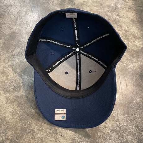 日本未発売モデル  NIKE X WEST VIRGINIA MOUNTAINEERS  -NAVY  7/2159.6cm N-117