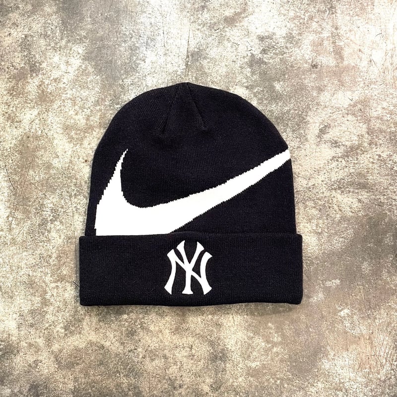 Nike Swallows ジャケット Lサイズ 背番号1 Nike Swallows ジャケット Lサイズ 背番号1 野手：村上 宗隆