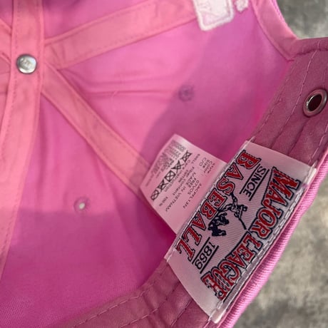 海外限定モデル　MLB Los Angeles Dodgers　Adjustable CAP PINK MLB-3