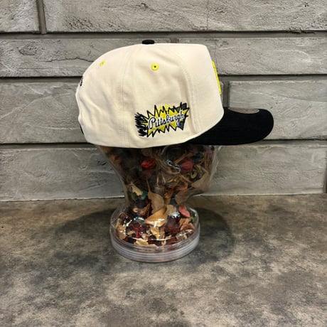 日本未発売モデル  Mitchell &Ness Pittsburgh Piratesカーブバイザー STONE/BLACK M-25