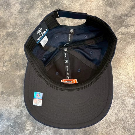 USA買付　Syracuse Orange Top of the World Victory Trainer Adjustable Hat - Navy　US-20