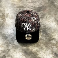 USA買付　NEW YORK YANKEES Skulls' 9FORTY A-Frame Snapback NEWERA -57