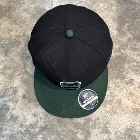 USA買付　Michigan State Spartans Top of the World Team Color Two-Tone Fitted Hat - Black/Green US-43