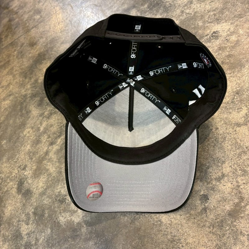 USA買付 New York Yankees 'Oversized Gothic Script