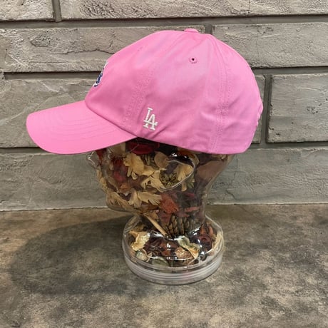 海外限定モデル　MLB Los Angeles Dodgers　Adjustable CAP PINK MLB-3
