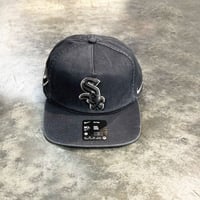 USA買付 Chicago white sox Nike Monotone Pro Adjustable Hat - Anthracite N-194
