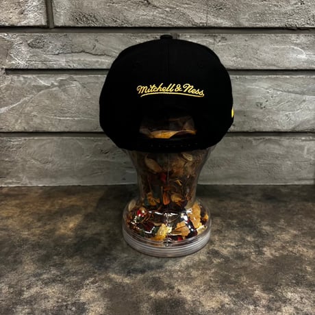 USA買付  LAFC Mitchell & Ness Playmaker Pro Pinch Snapback Hat - Black    M-30