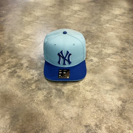 USA買付  NIKE×NEWYORK YANKEES Snapback 　NIKE PRO DEEP Turquoise  N-158