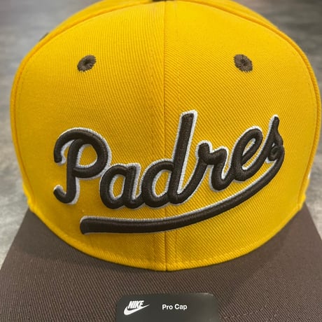 NIKE SanDiego PadresYELLOW/BROWN Cooperstown Collection Snapback DEEP  カーブバイザー N-128