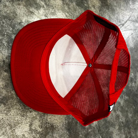 USA買付 SALTY CREW FIND REFUGE IN THE SEA FISH PATCH TRUCKER SNAPBACK CAP RED　US-59