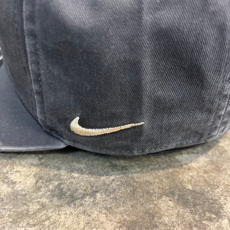 USA買付St. Louis Cardinals  Nike Monotone Pro Adjustable Hat - Anthracite N-204