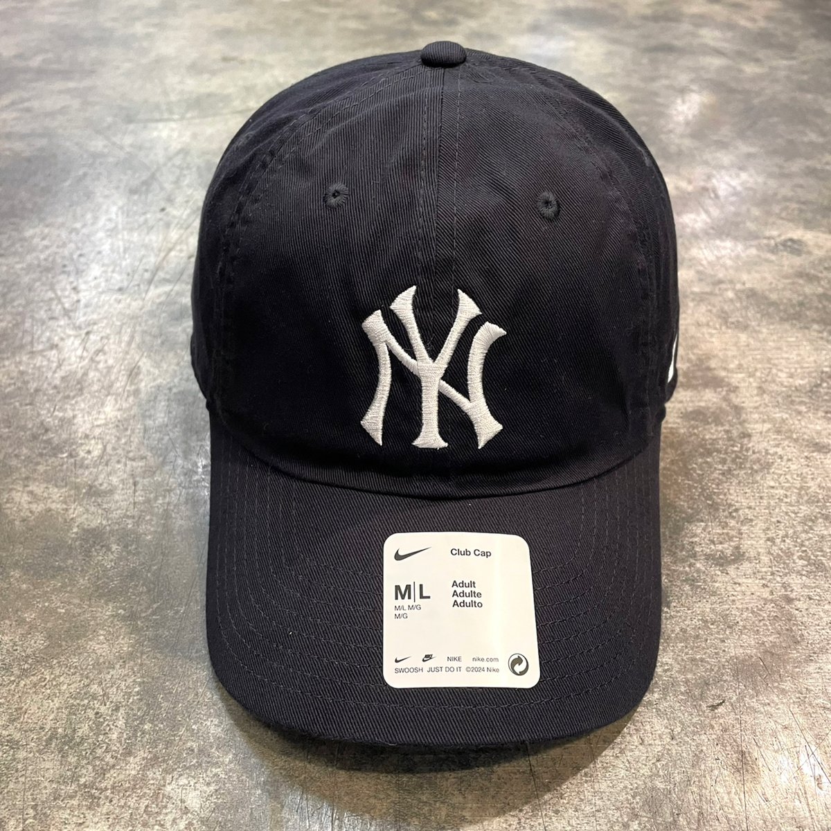 3house着用 NIKE ニューヨーク・ヤンキース CLUB CAP NAVY NIKE