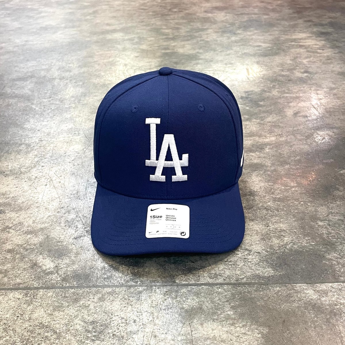 Nike Dodgers Bryant 24 ジャージ　Lサイズ 日本未発売 Nike Dodgers Bryant 24 ジャージ L グレー日本未発売