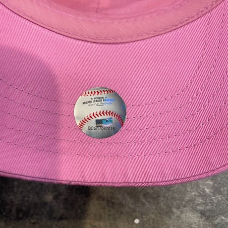 海外限定モデル　MLB Los Angeles Dodgers　Adjustable CAP PINK MLB-3