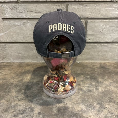 USA買付  NIKE× San Diego Padres Nike Monotone Pro Adjustable Hat N-183
