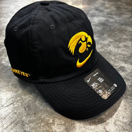USA買付 Iowa Hawkeyes Nike Primetime Club Adjustable Hat - Black N-213