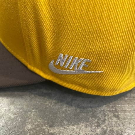 NIKE SanDiego PadresYELLOW/BROWN Cooperstown Collection Snapback DEEP  カーブバイザー N-128