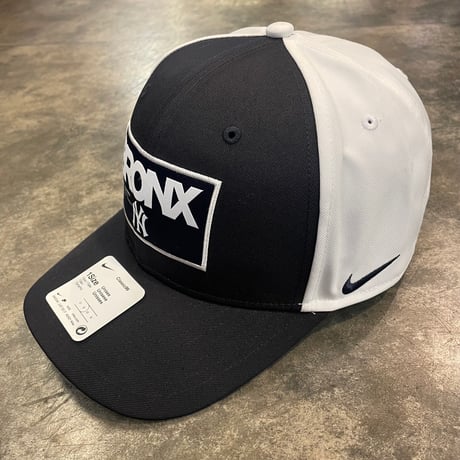 USA限定  NIKE× NEW YORK YANKEES 日本未発売モデル NAVY×WHITE N-125