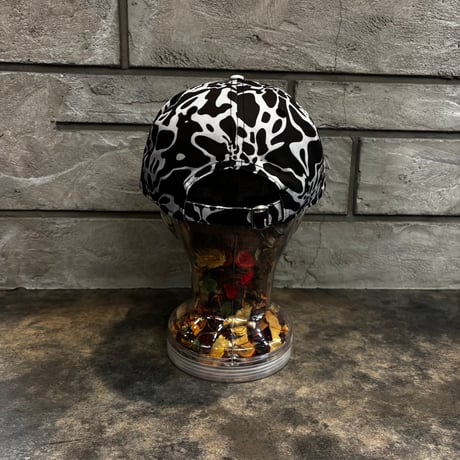 USA買付   New York Yankees  Black & Gray Camo 19TWENTY Adjustable Cap　NEWERA -79