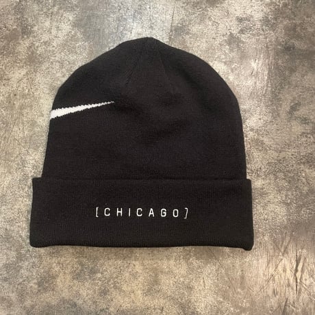 日本未発売モデル　NIKE×Chicago Cubs SWOOSH PEAK CUFFED KNIT/BLACK N-108