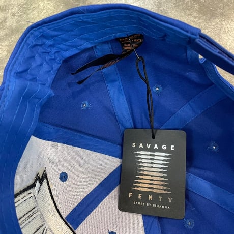 USA買付　Rihanna Savage x FENTY Unisex Game Day LVII Snapback ROYAL　US-04