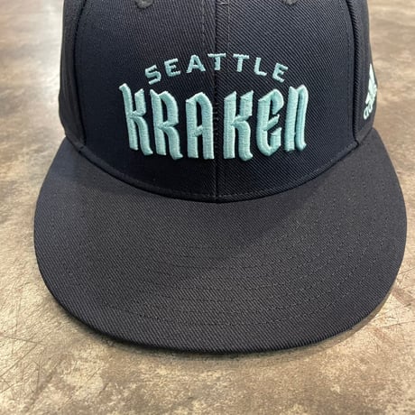 USA買付　Seattle Kraken adidas Team Snapback Hat - Deep Sea Blue　US-06
