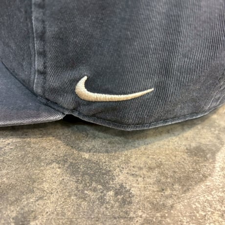 USA買付  NIKE× San Diego Padres Nike Monotone Pro Adjustable Hat N-183
