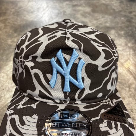 USA買付   New York Yankees  Black & Gray Camo 19TWENTY Adjustable Cap　NEWERA -79