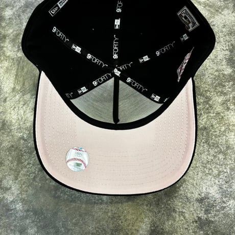 USA買付  NY Cooperstown Collection Purple Gradient Logo 9FORTY A-Frame  Cap Black/Pink 　NEWERA -86