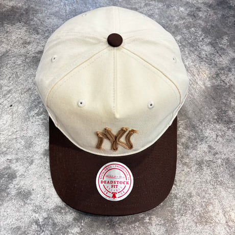 USA買付Mitchell & Ness Deadstock Fit New York Yankees Rope Logo Snapback Cap M-33